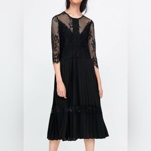 Zara Black Lace Dress Size M  Floral Lace Overlay, Lined, Elegant Evening